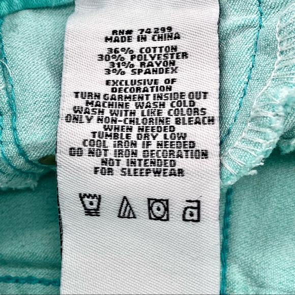 LIKE NEW DKNY Teal Jegging Jeans, 2T - Picture 9 of 10